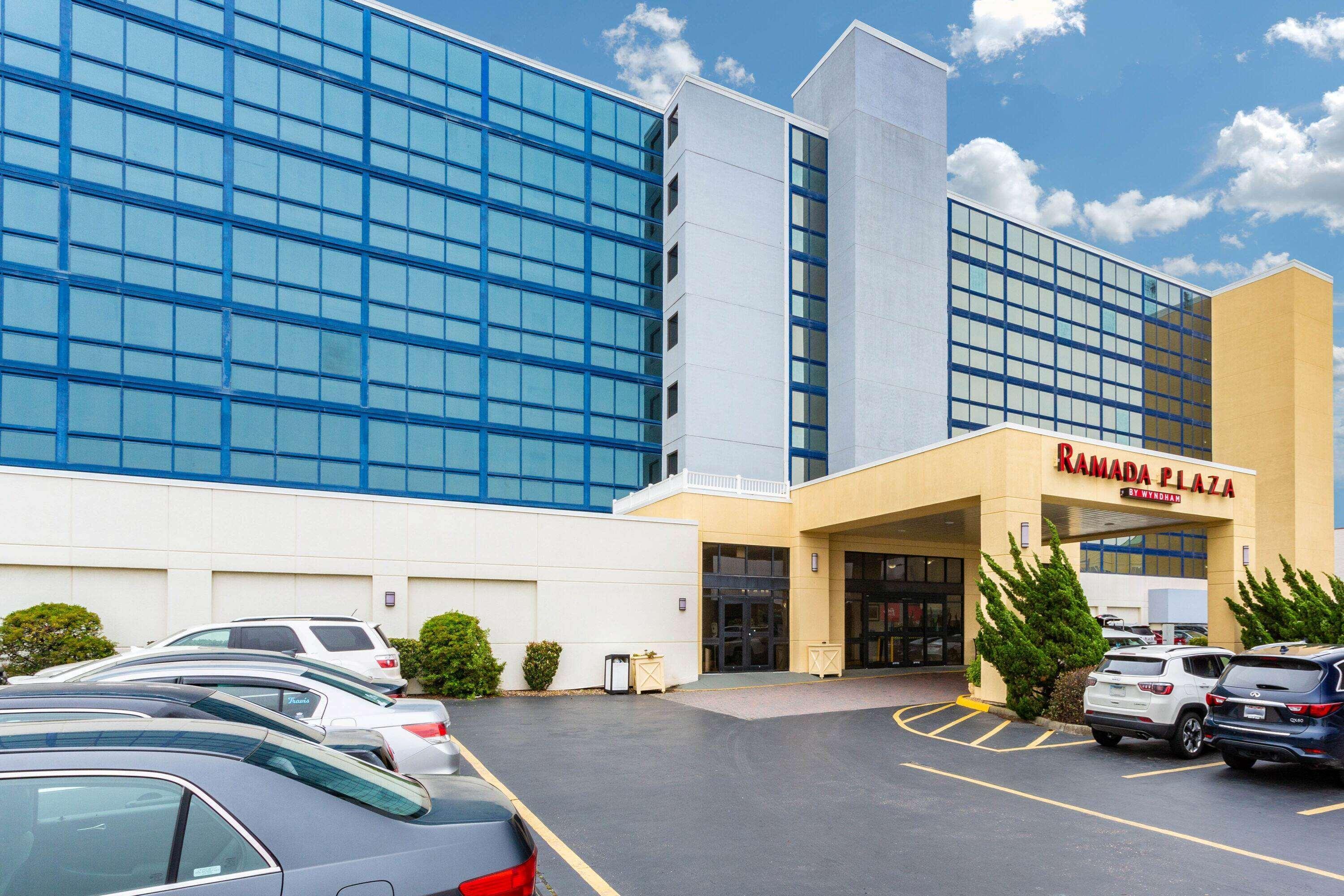 Ramada Plaza By Wyndham Virginia Beach Oceanfront Exteriér fotografie